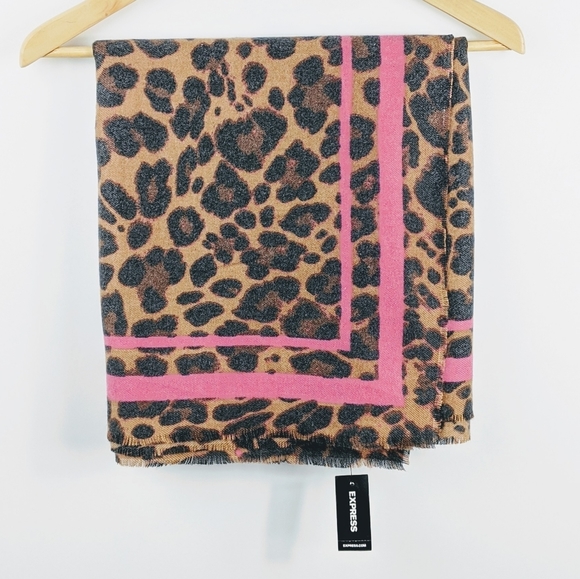 🆕🌿express OVERSIZED SCARF🌿 - Picture 2 of 5